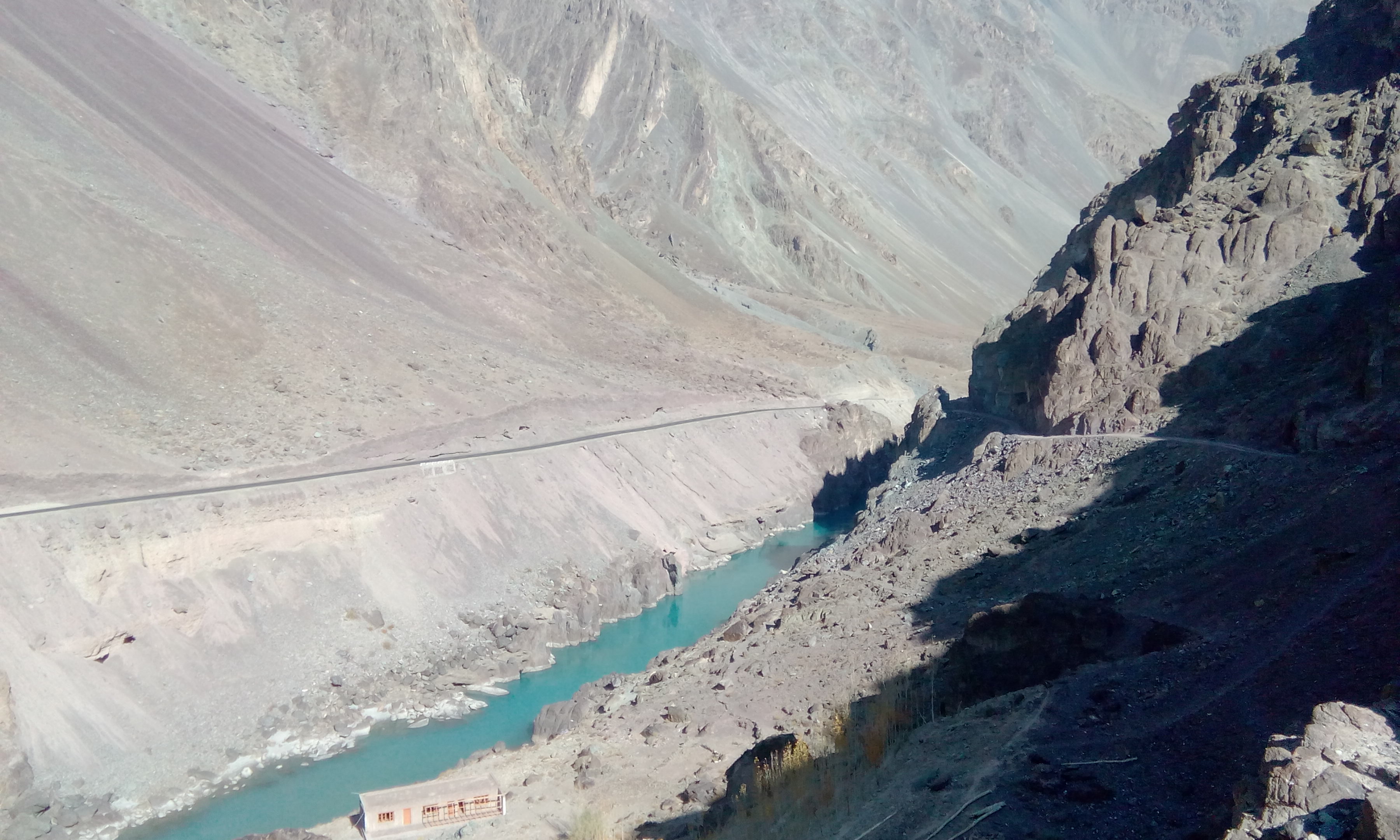 Ladakh Adventure Tour – 8 Days | Bike & Rafting Group Expedition